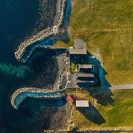 Seahouse With Shoreline In Kalvag * Froya (Vestland)